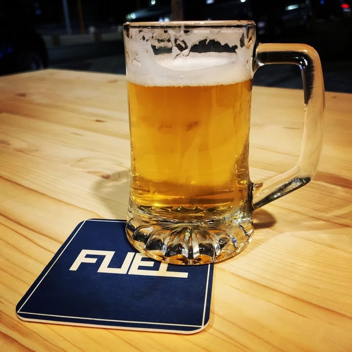 Lievito e nuvole Golden Armor Lager.
#diariodibordo #tgif #birraartigi