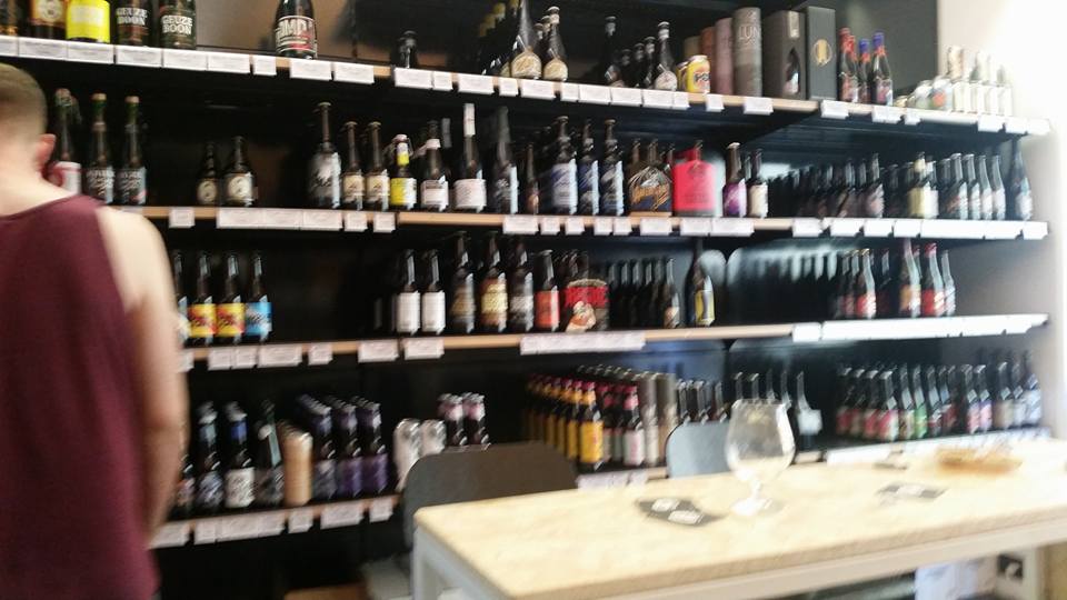 Si ritorna per un sopralluogo più approfondito sul primo beershop…