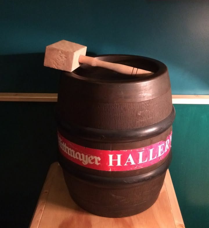 Venerdì alle 20, una botte di Landbier Hell di Rittmayer da spillare a