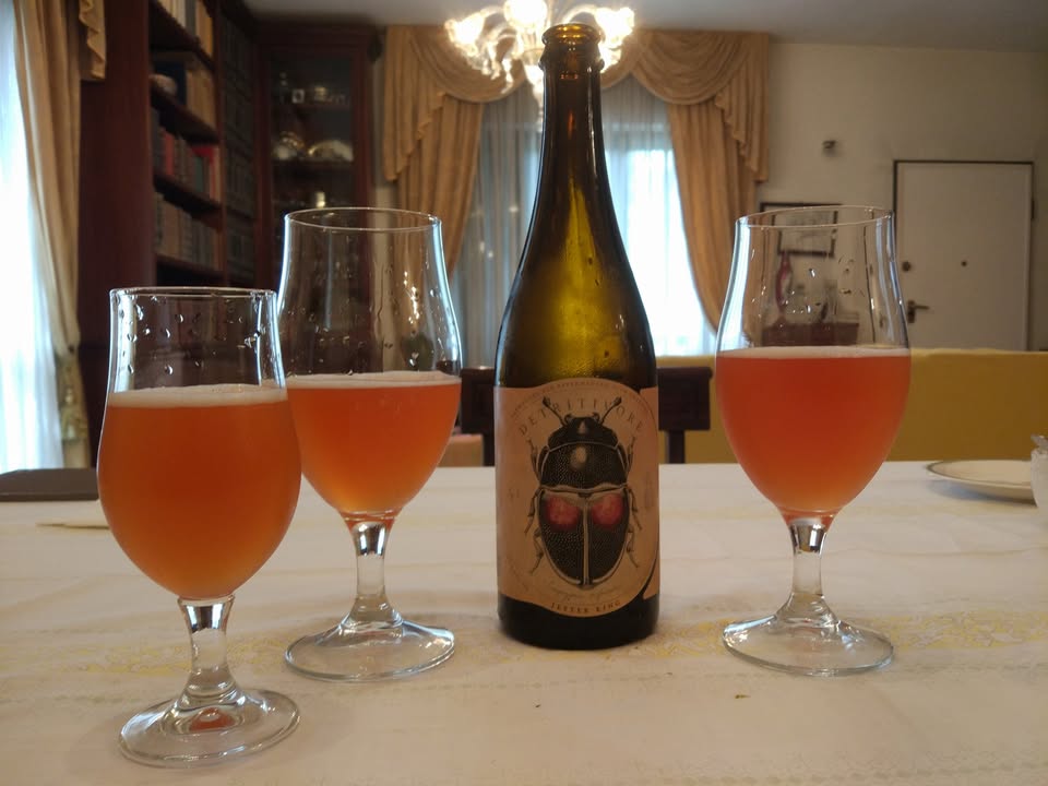 #diariodibordo Jester King Brewery Detrivore: ciliegie fresche aggiunte a una…