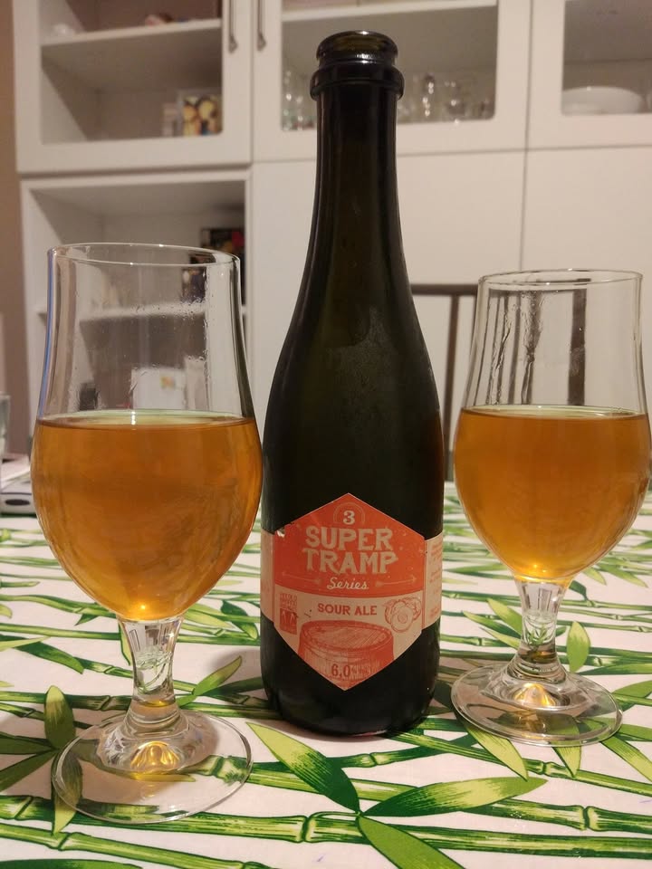 #diariodibordo Birrificio Decimoprimo, sour ale alle percoche. Al naso la…
