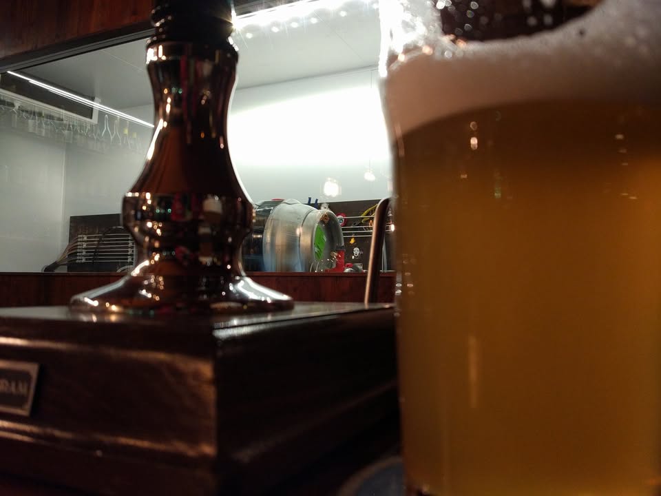 TNT tap’n’table Drink Moor Beer Nor’Hop, pale ale dal cask…