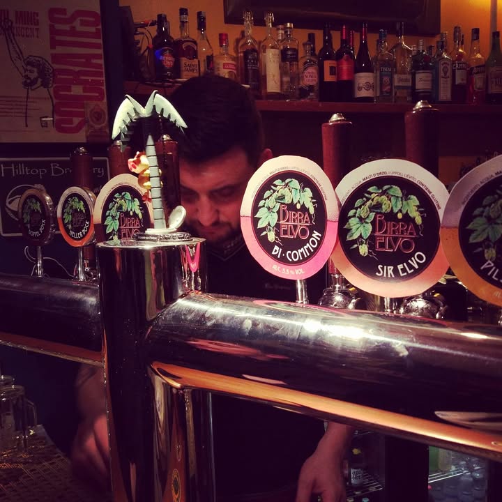 #diariodibordo Birra Elvo Tap Takeover al The Bluebeat Pub .…