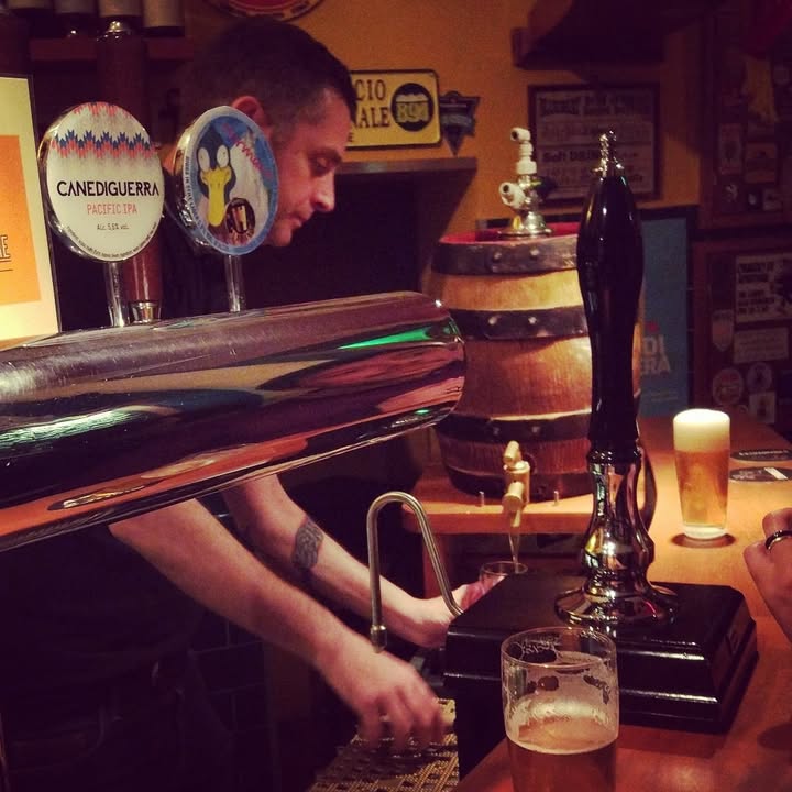 #diariodibordo The Bluebeat Pub CANEDIGUERRA Extraomnes Ritual Lab brewing&growing e…